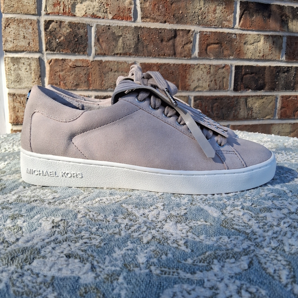 NEW MICHAEL Michael Kors Keaton Kiltie Sneakers Sz.6 Boho Casual Fringe - Picture 6 of 14